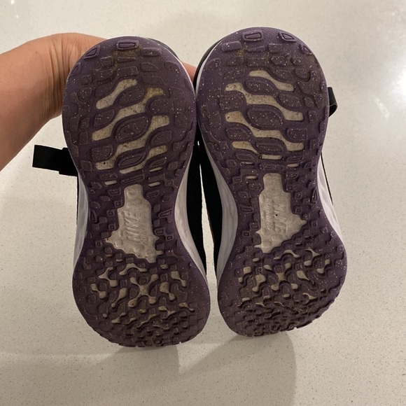 Nike Youth Flyease Adaptive Athletic Shoes Size 3 - Picture 5 of 11